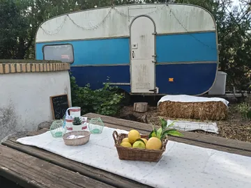 Der Wohnwagen der Freiwilligen